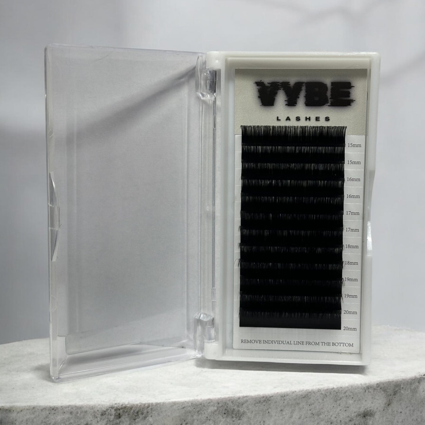 LUXE VYBE LASH TRAYS