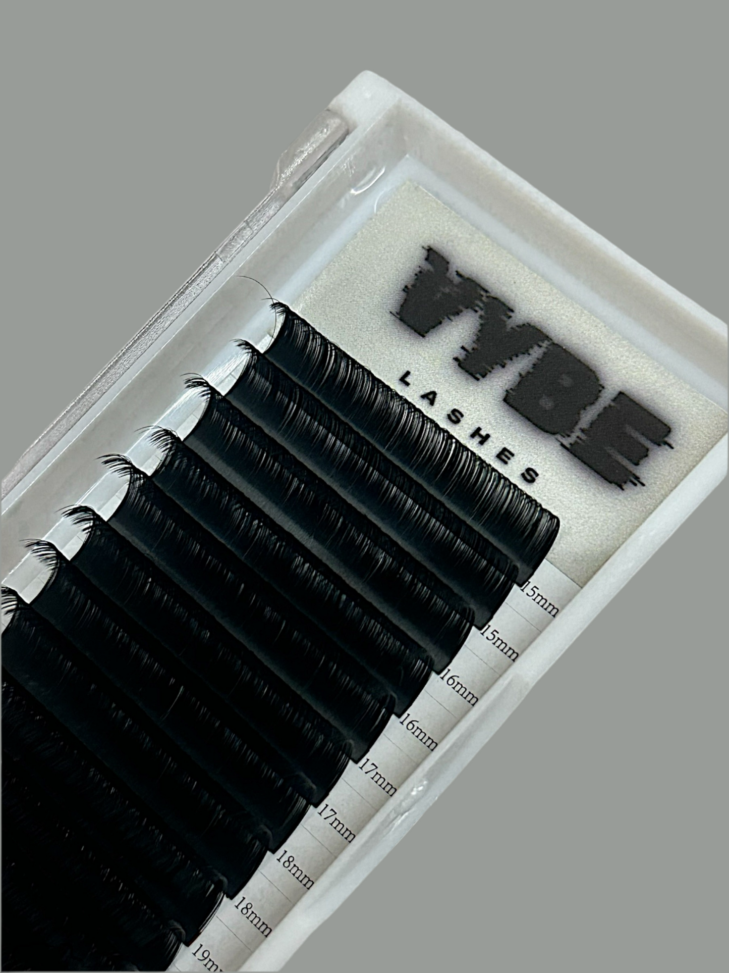 LUXE VYBE LASH TRAYS